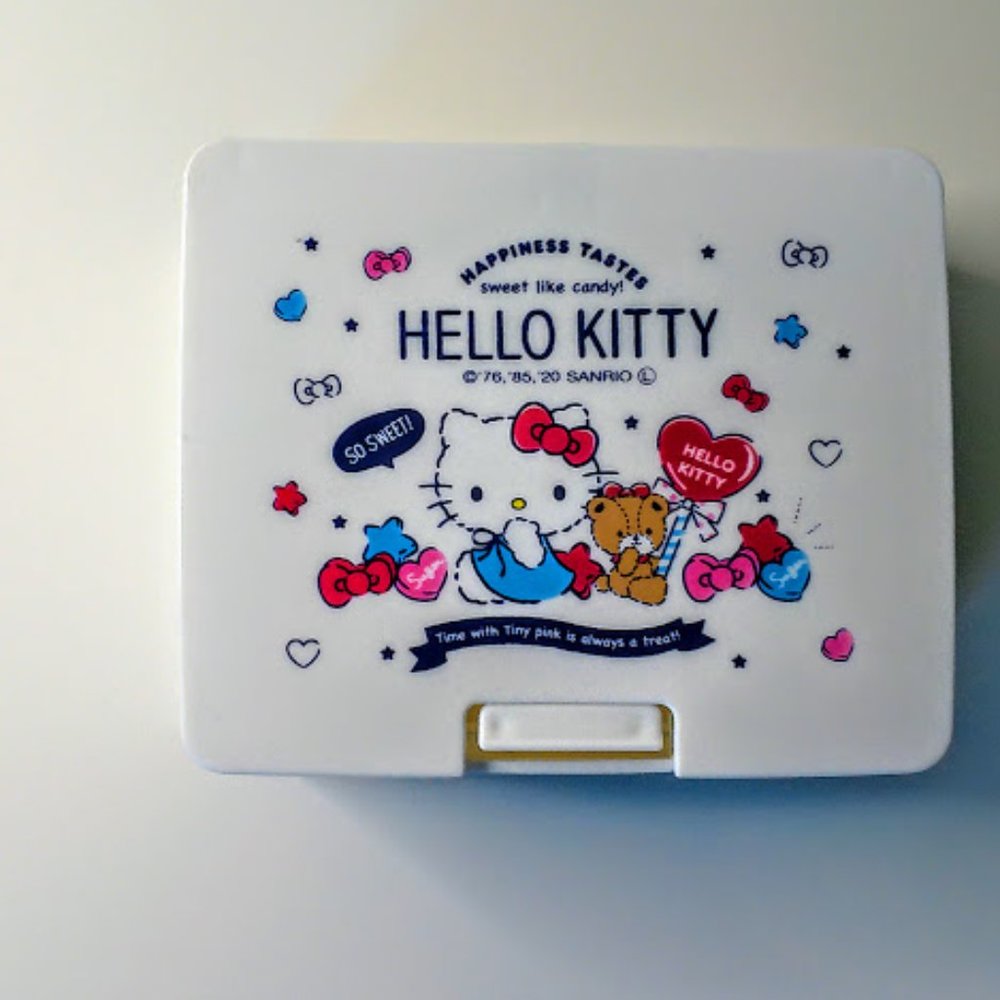 Hello Kitty One touch Storage Box